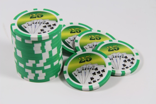 Cater Your Gaming Needs With Online Poker